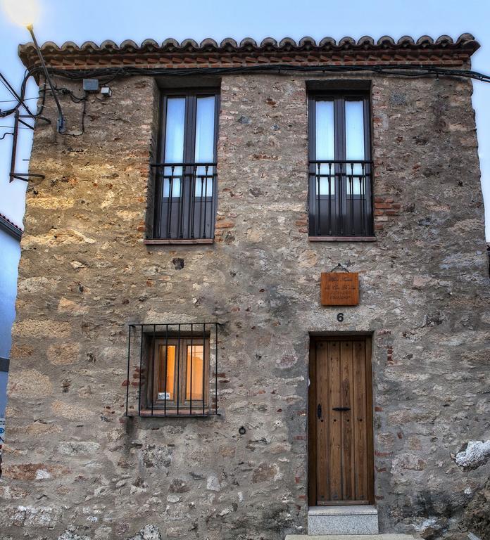 Apartamentos Rurales La Casa De Luis Санта-Крус-де-ла-Сьерра Экстерьер фото