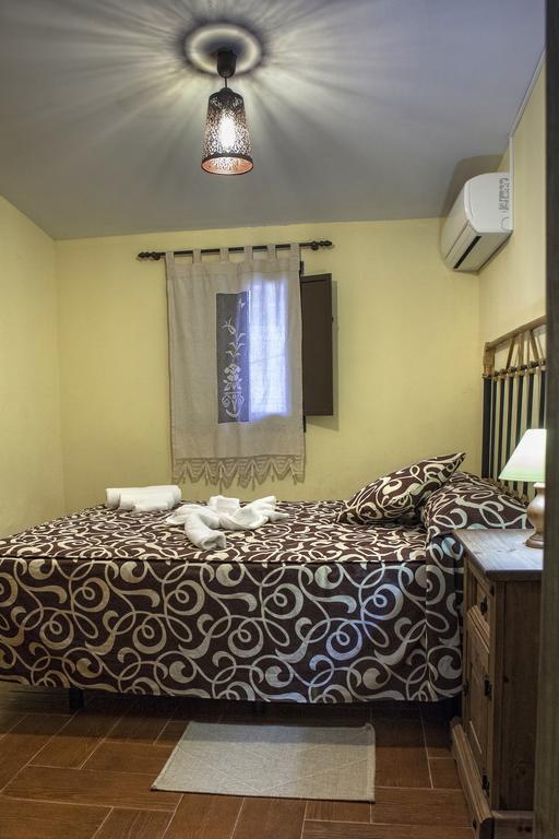 Apartamentos Rurales La Casa De Luis Санта-Крус-де-ла-Сьерра Экстерьер фото